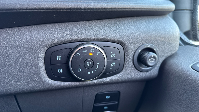 Ford Transit 350 L3 Diesel Fwd 2.0 EcoBlue 165ps H3 Limited Van [Nav]